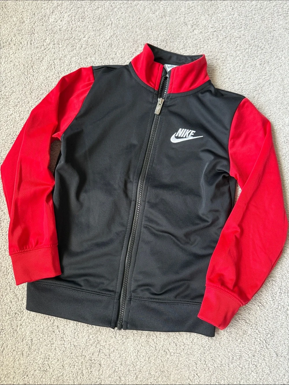 Kids Nike Track Suit